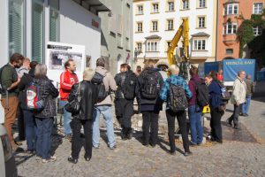 Stadtführung für die ExkursionsteilnehmerInnen der Friedrich-Schiller-Universität Jena, 2013, Foto: Stadtarchäologie Hall i.T.